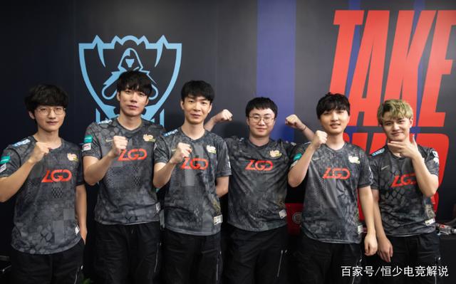 积极努力争 积极努力争