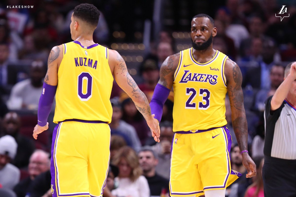 許多足球俱 許多足球俱