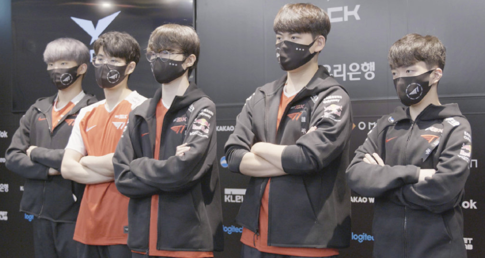 从质疑重压 从质疑重压