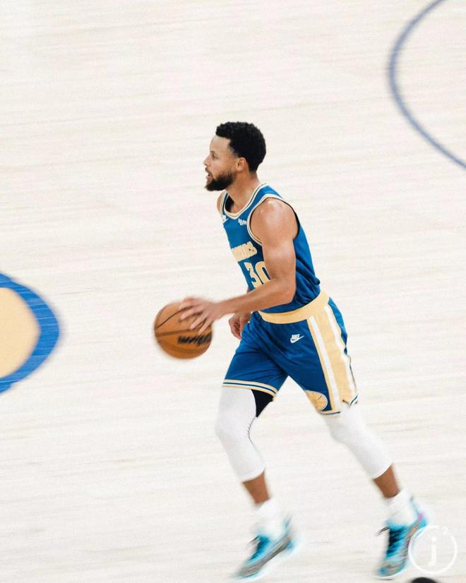 在同位置领 在同位置领