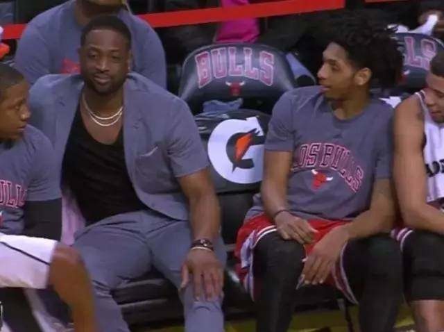 比分曲线稳 比分曲线稳