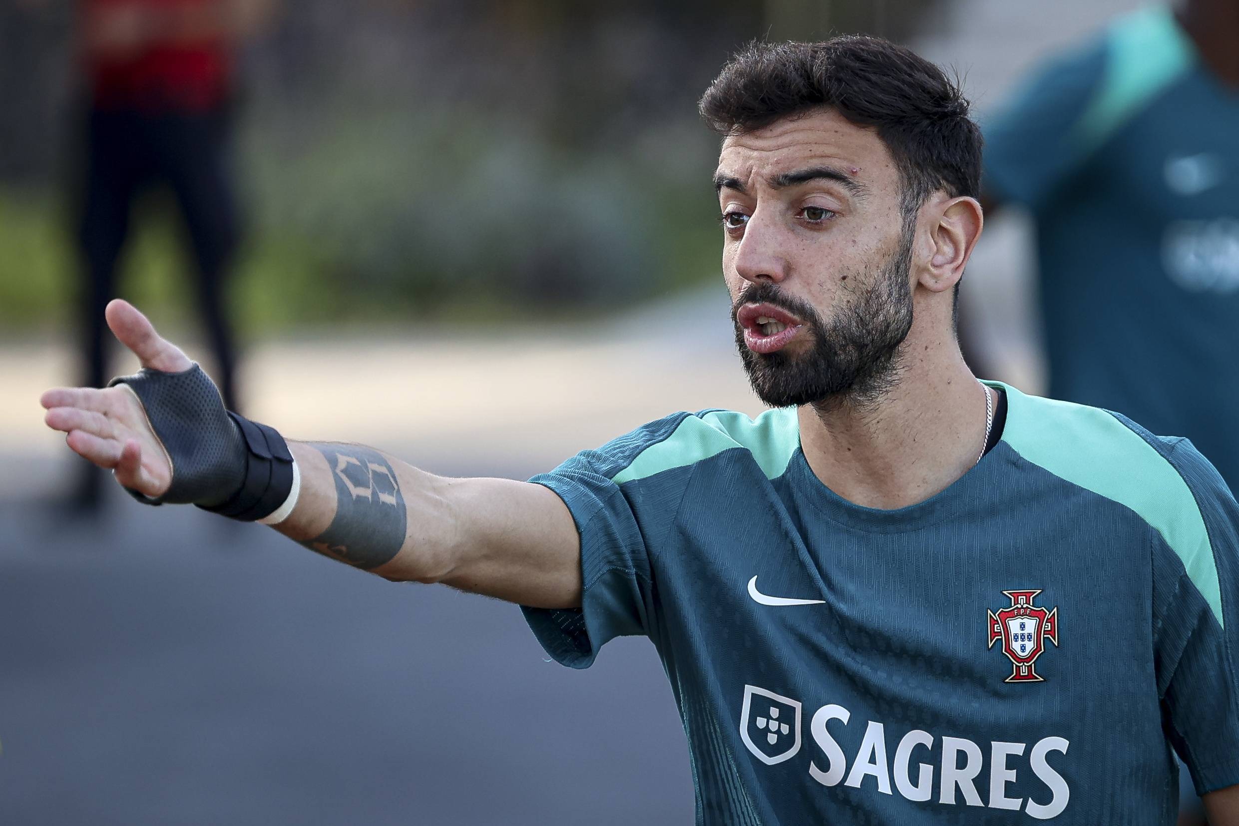 合屡屡打铁 合屡屡打铁