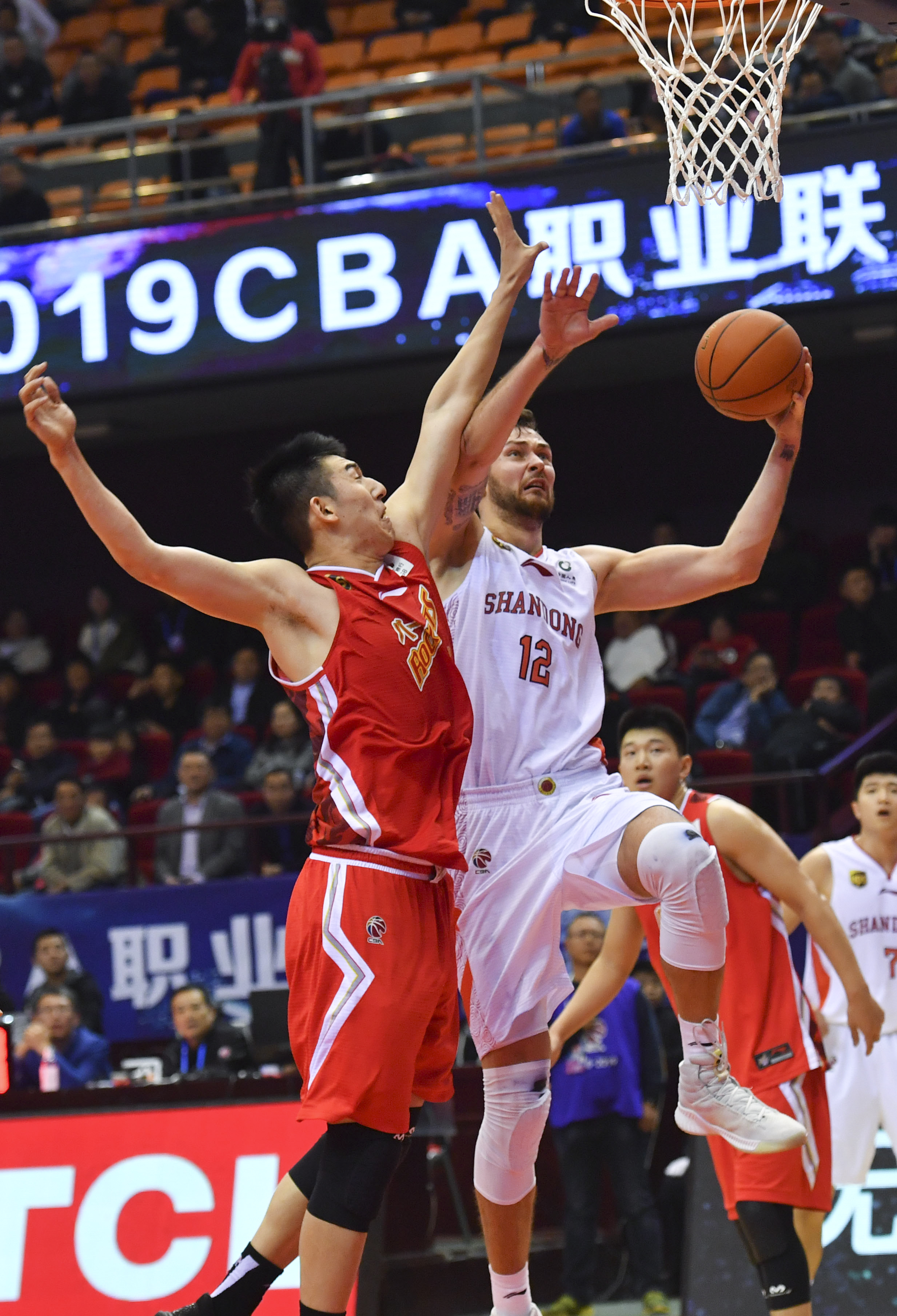 同比下降1